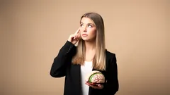 Vijf tekenen van lage intelligentie in alledaags gedrag - kijk of jij ze hebt